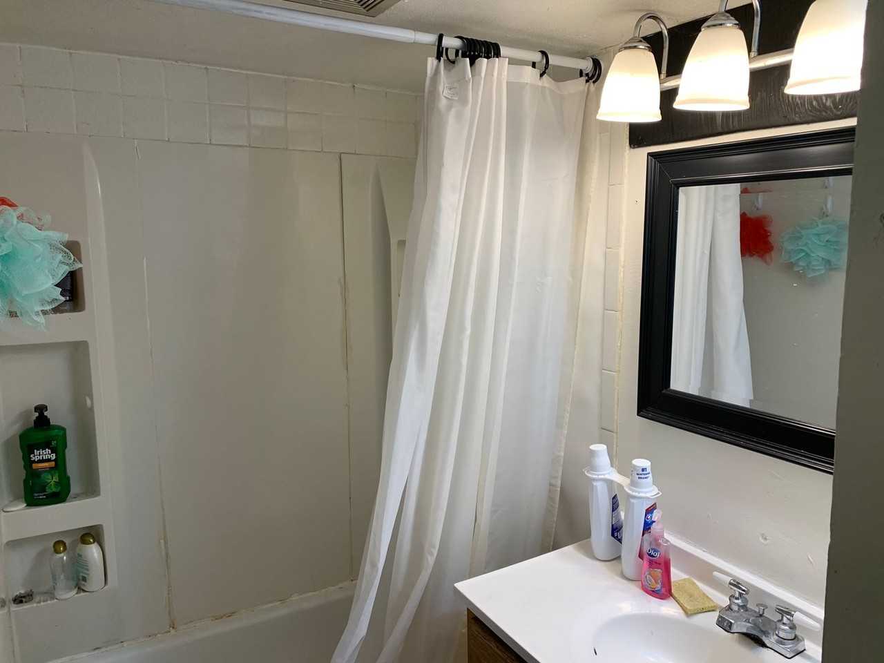 1821 7th Avenue - Photo 5 of 18