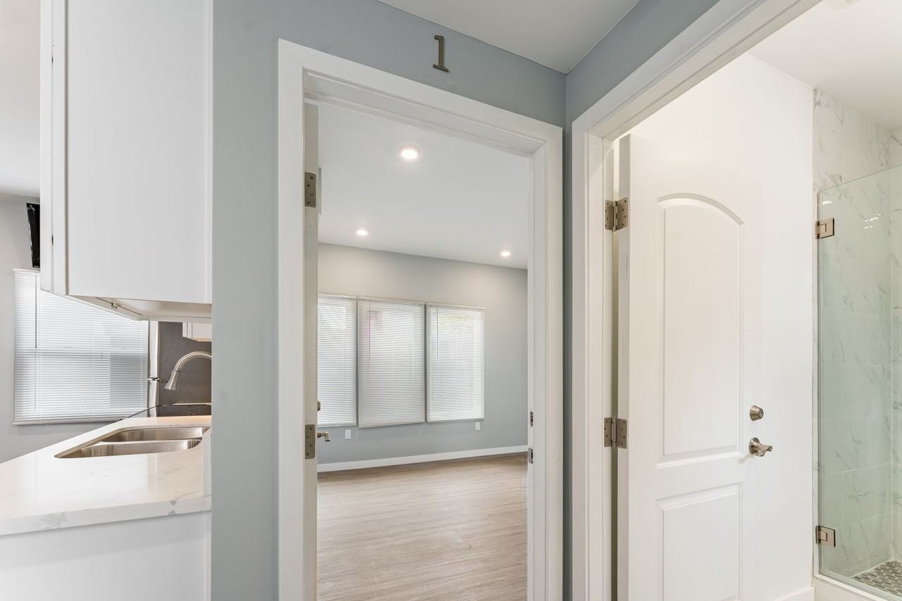 1166 W 29th St., LLC - Photo 4 of 22