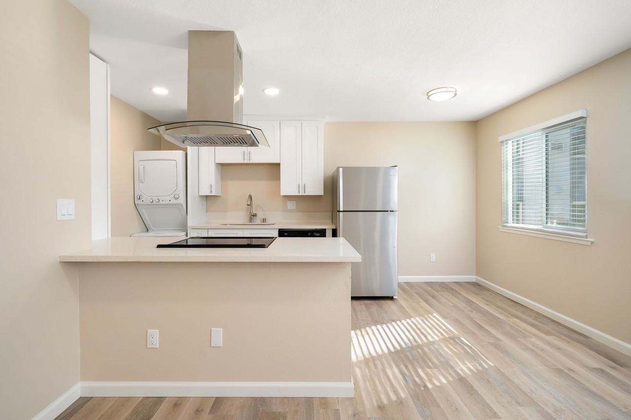 5353-5375 Olmeda - Photo 6 of 24