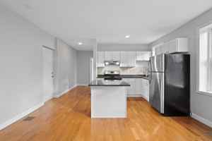 featured image of 1375 Chapel St