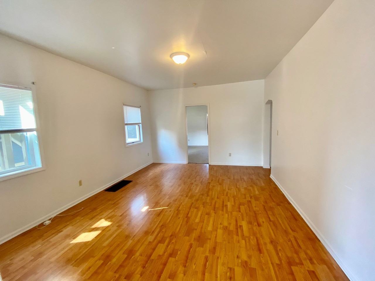 506 W. Cross St - Photo 5 of 16