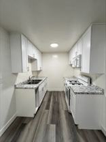 Queens17371 - Photo 1 of 1