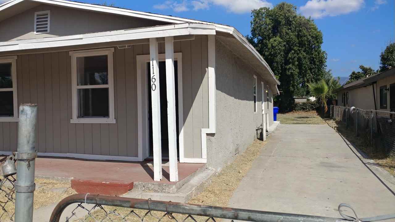 1160 Vine St. - Photo 2 of 14