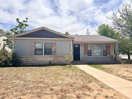 featured image of 3319 27th St
