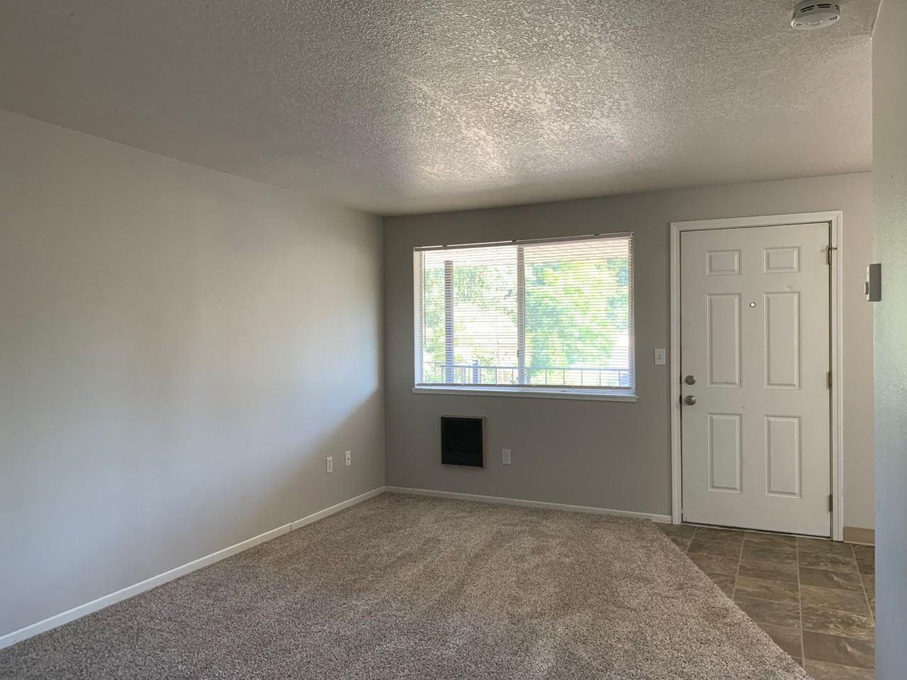 2605 T Street - Photo 3 of 37
