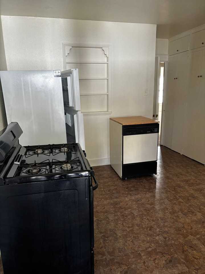 Tri-Plex on University and 10th - Photo 2 of 12