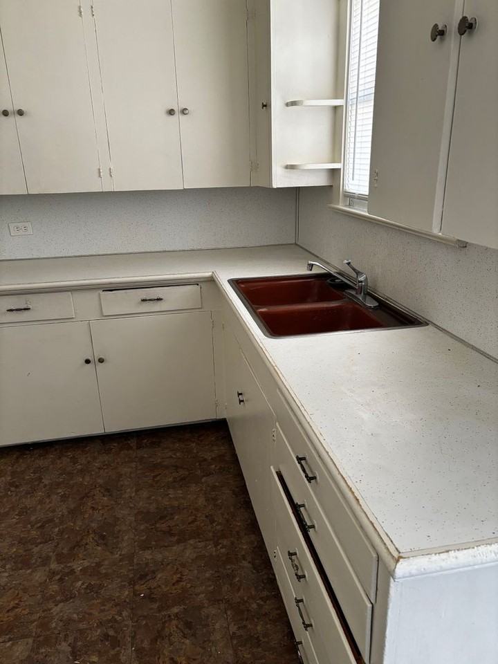 Tri-Plex on University and 10th - Photo 3 of 12