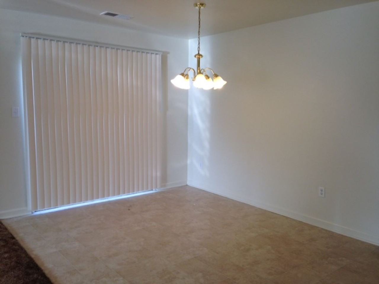 1756 EUGENIA AVENUE - Photo 3 of 6