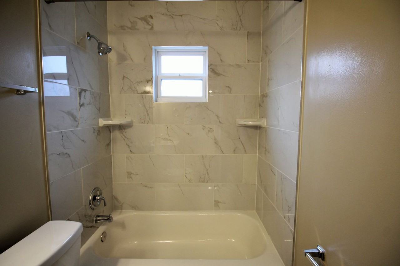 Hack 14 - Photo 5 of 21