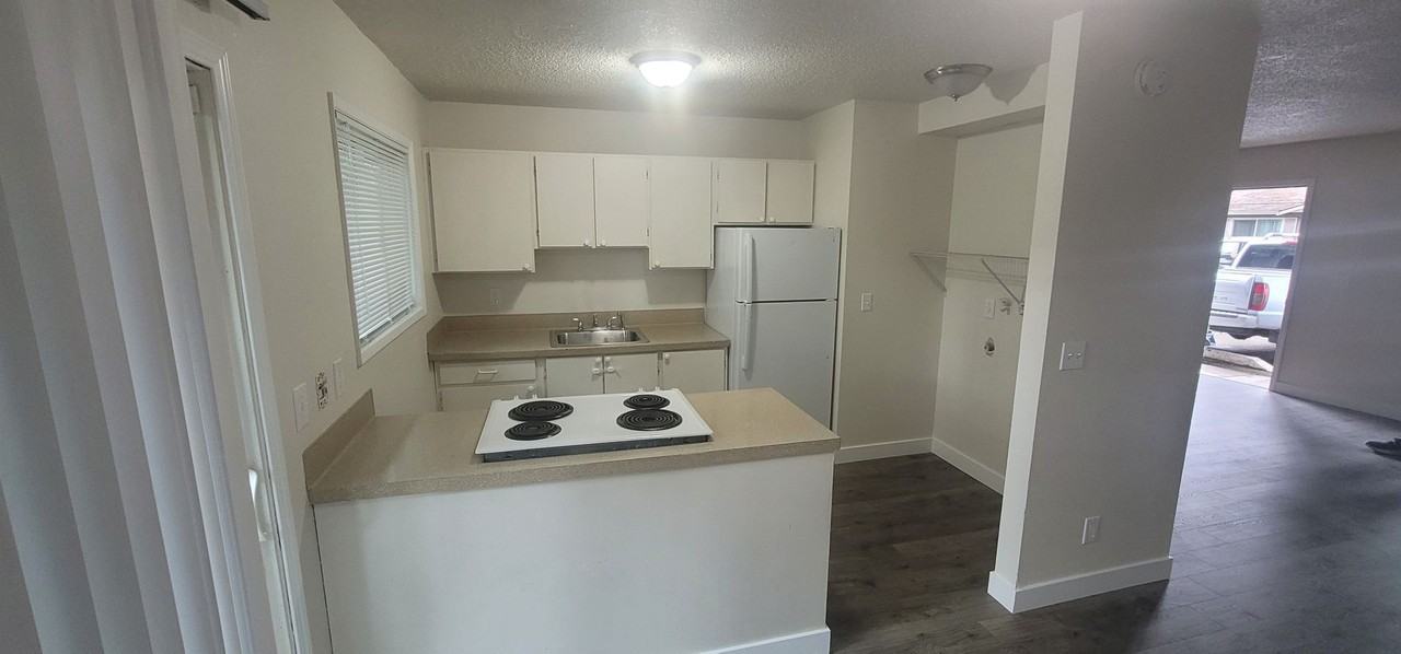Jennifer Anne Limited Partnership - Photo 3 of 6