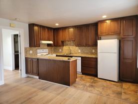 E Taylor St 8-Plex - Photo 1 of 1