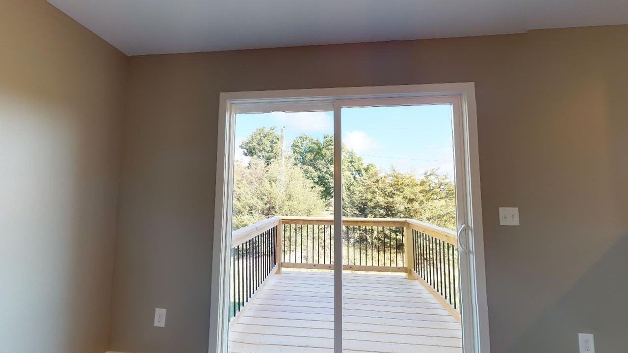 11835-11837 11835-11837 Ridgeway Dr - 11837 Ridgeway Dr - Photo 5 of 18