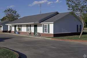 featured image of 100 Josie Dr