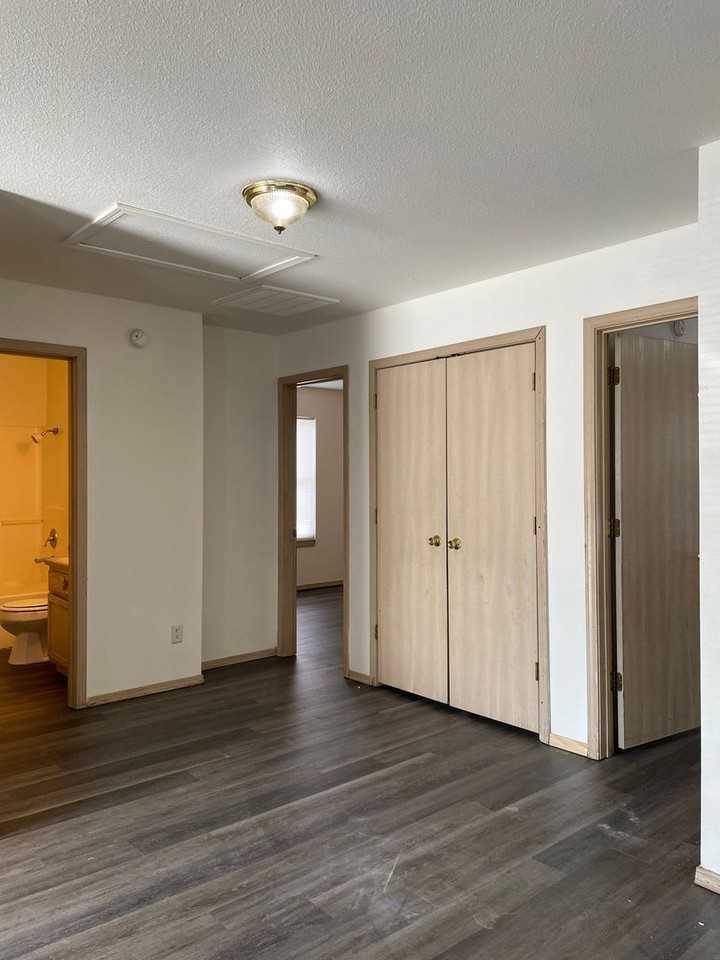 100 Josie Place - Photo 5 of 10