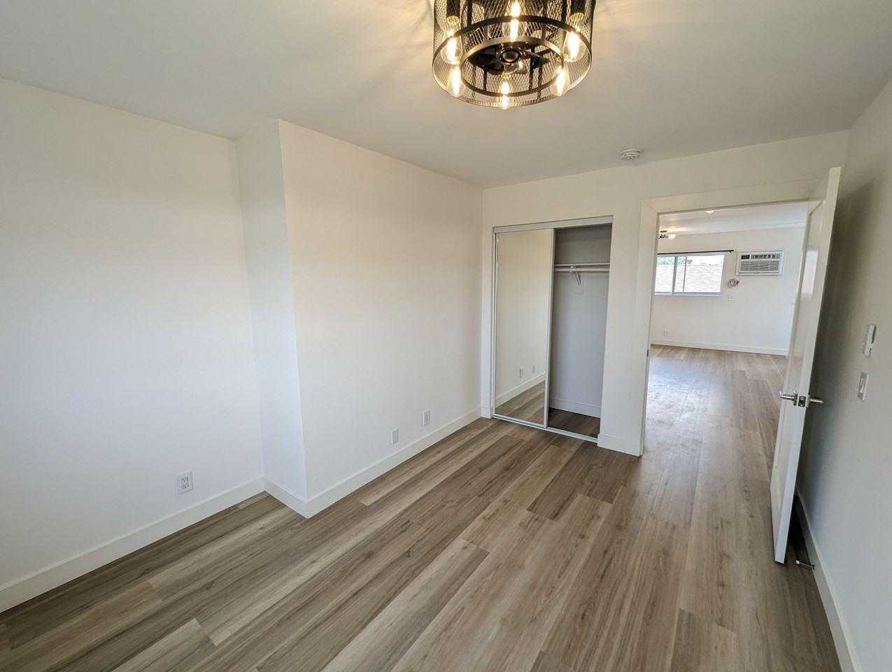 Alhambra Ridge Apartment Homes - Photo 3 of 15
