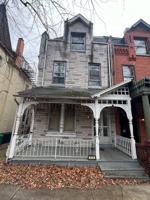 featured image of 819 N 5th St