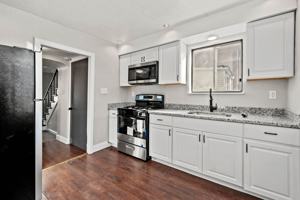 featured image of 1653 Suburban Ave
