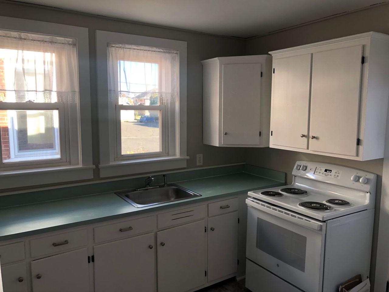 32 4th Street - Photo 3 of 15