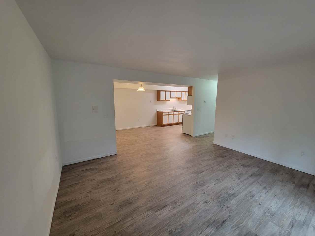 Fairway Meadows Apartments LP - Photo 3 of 14