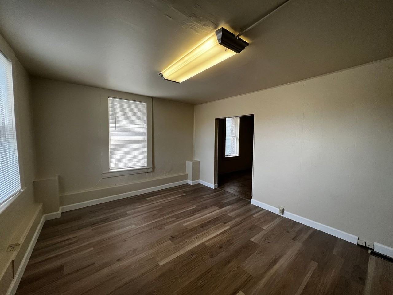 S. Wells Ave - Photo 2 of 14