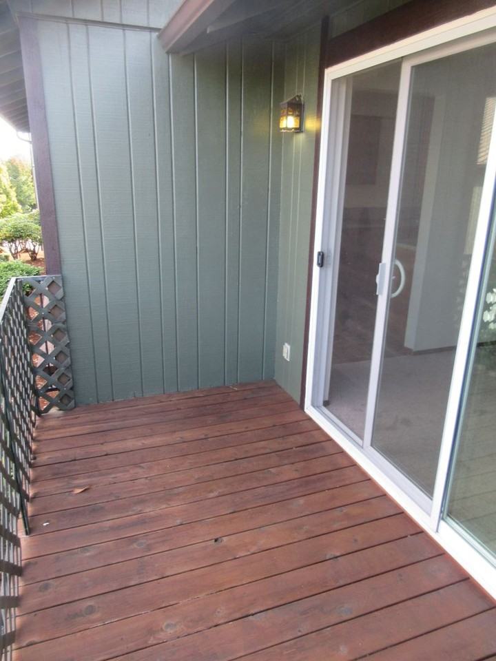 1559 Commercial St Se - Photo 4 of 21