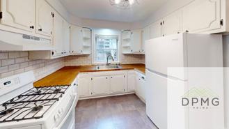 306 E Hillsdale - Photo 1 of 1