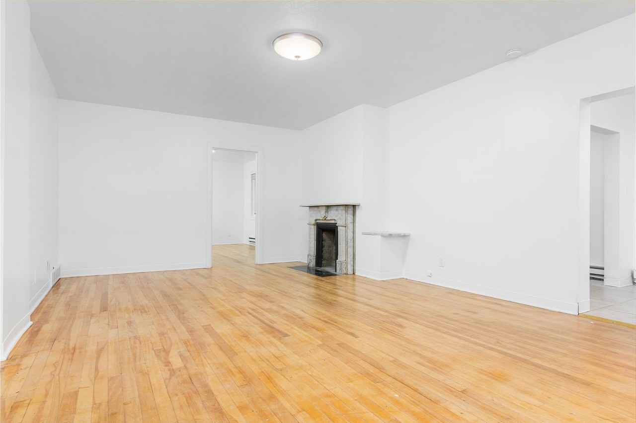 Davis Apartments - Photo 4 of 20