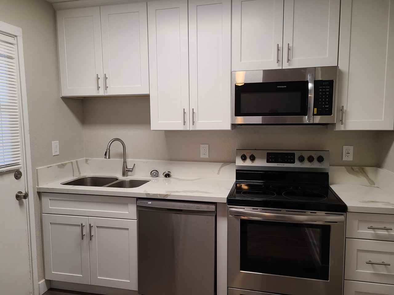 333 N. 16th Street - Photo 7 of 16