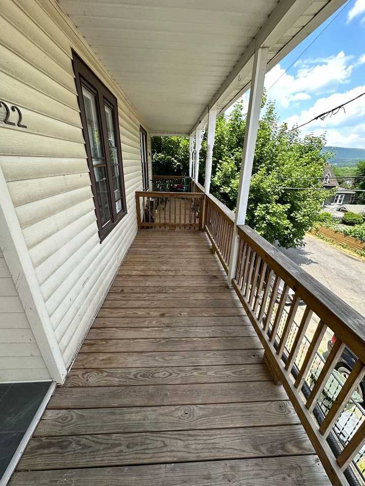 120 Hill Street - Photo 2 of 13