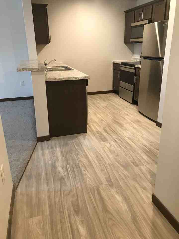 Falcon Apartments 2 - Photo 2 of 16