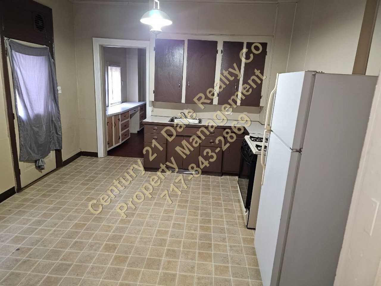 Chestnut 621 - Photo 3 of 11