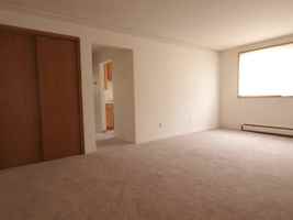 featured image of 1700 1700/10 Johnson St