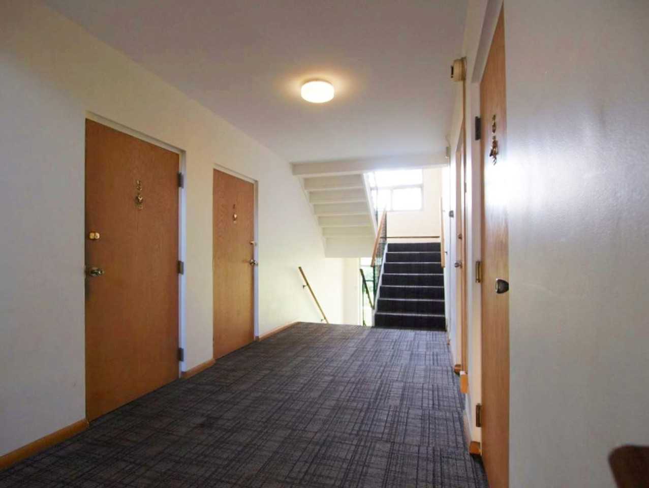 1700/10 Johnson St - Photo 6 of 7