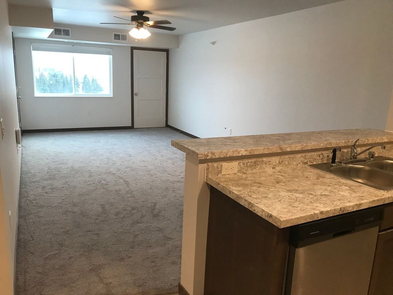 Falcon Apartments 4 - Photo 3 of 46