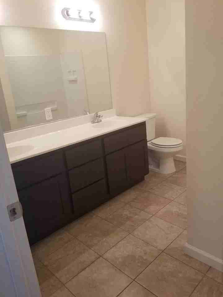 Vista Verde Apartments - Photo 4 of 15