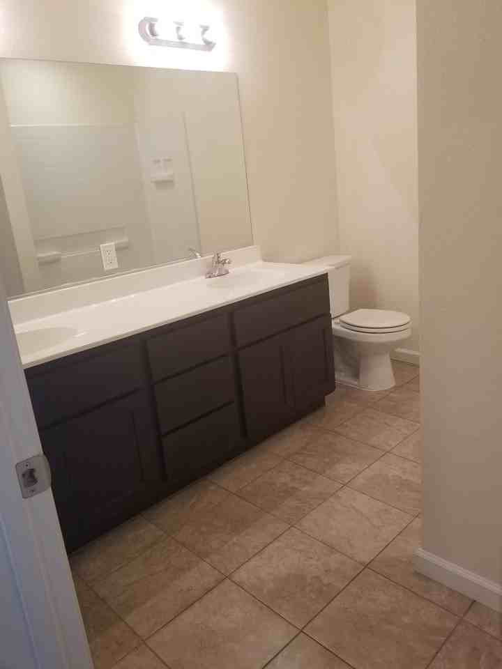 Vista Verde Apartments - Photo 5 of 17