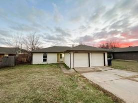 416 nw 82 - Photo 1 of 1