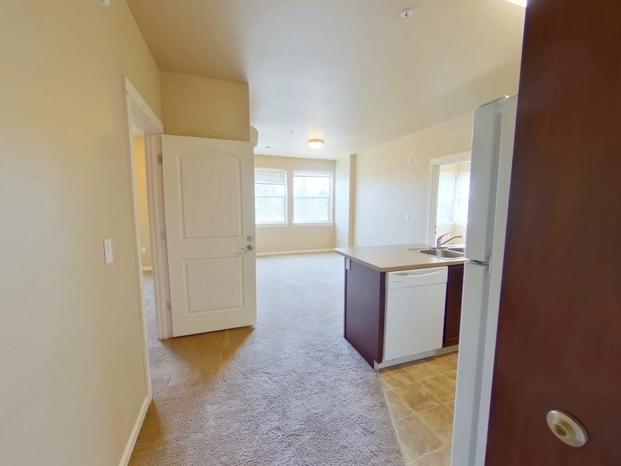 Alder Suites - Photo 5 of 31