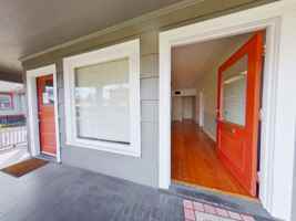 featured image of 236 E 13th Ave