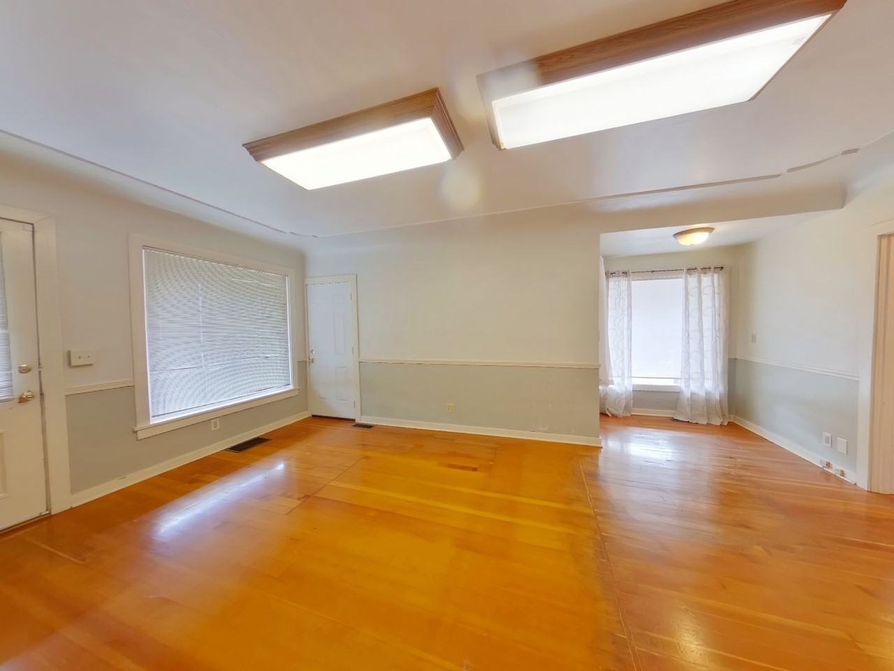 236 East 13th Ave - Photo 4 of 13