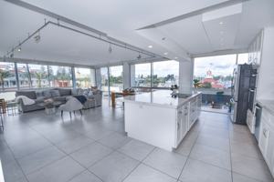 featured image of 1710 Avenida Del Mundo