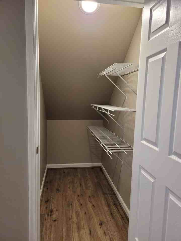 1780 Wilson Ave - Photo 4 of 13