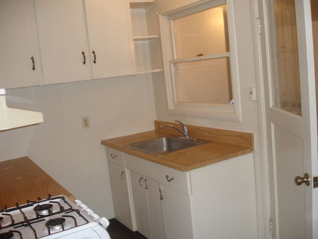 5773 Stratton Lane - Photo 3 of 21