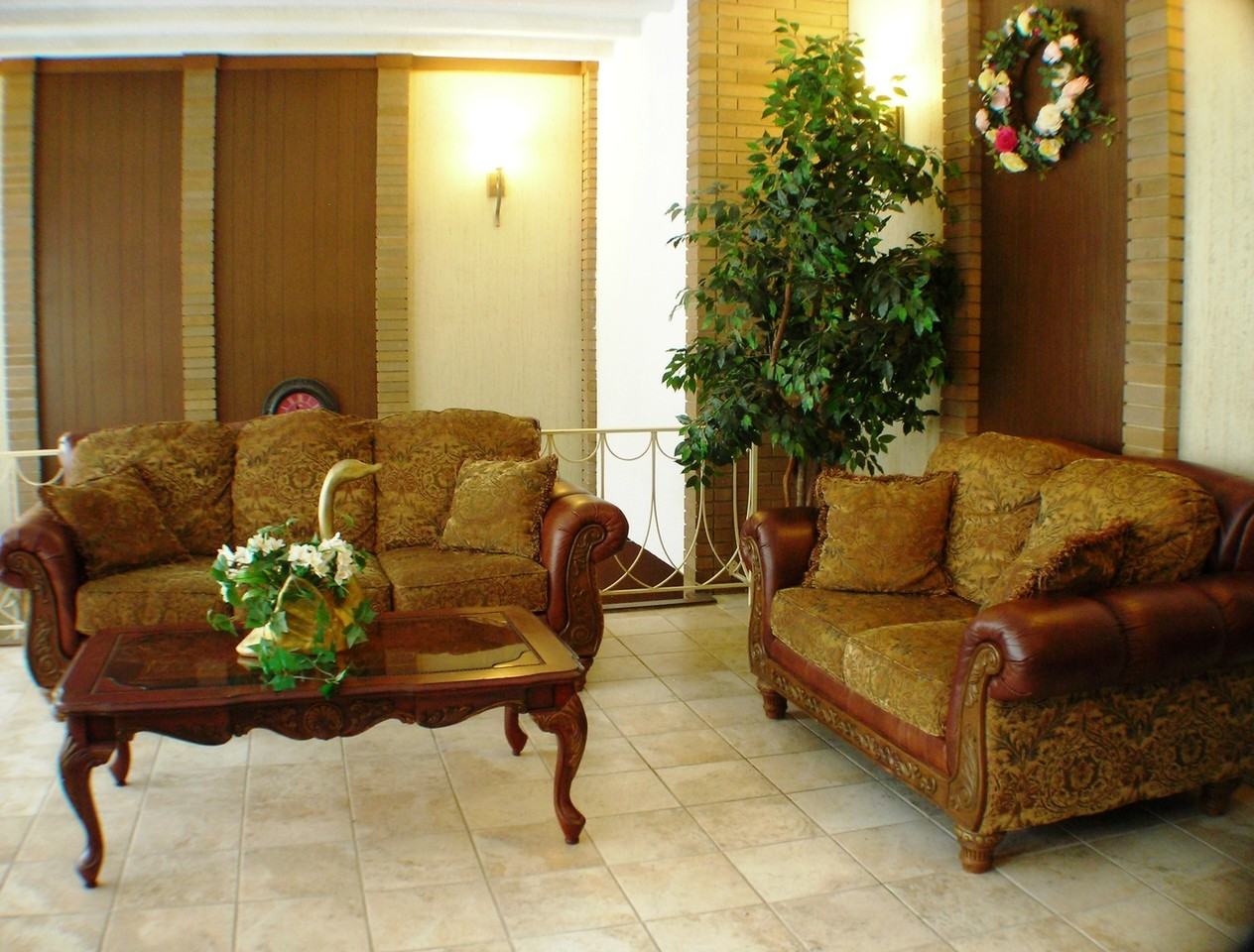 Beacon Hill Apartments, Ltd. - Photo 2 of 17