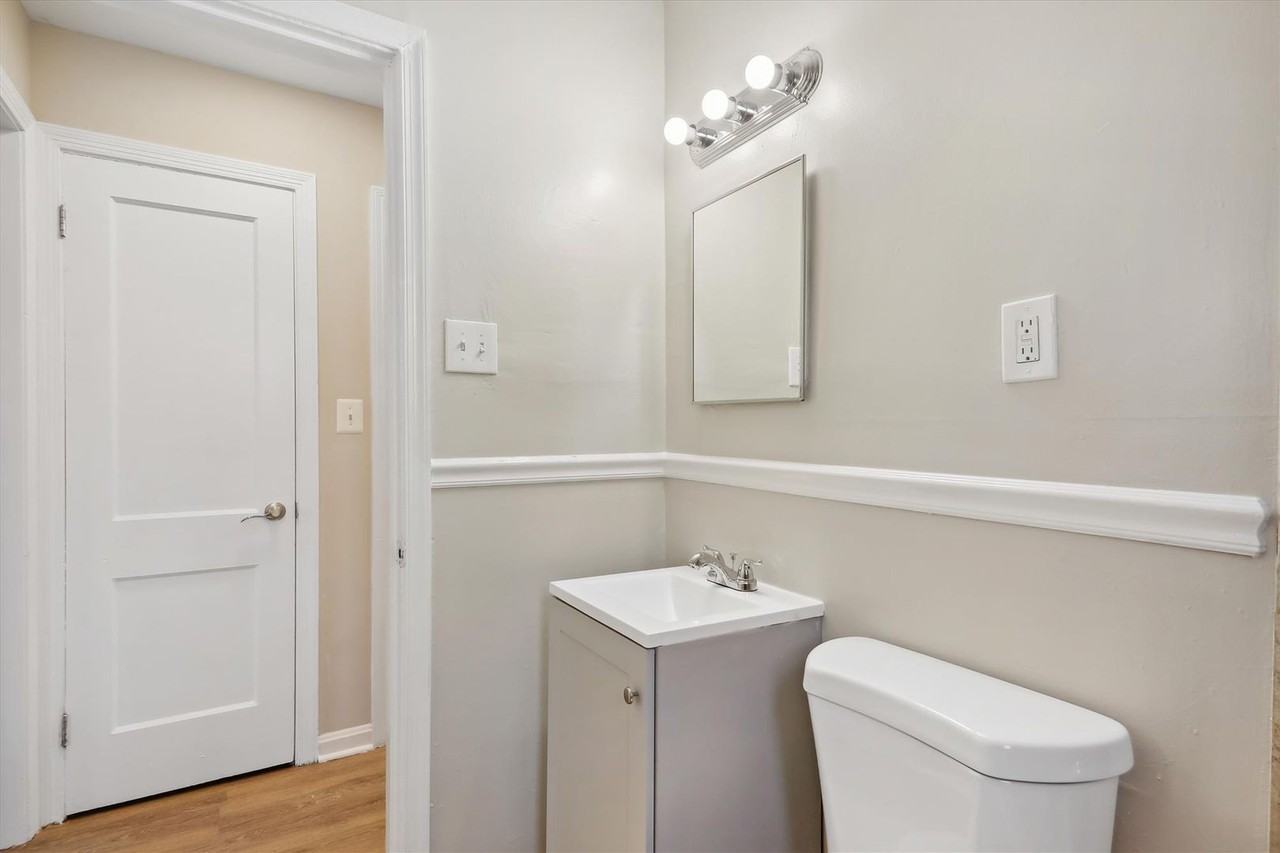 Takoma Place on Flower Ave — where comfort, convenience, and connection come together. - Photo 7 of 50