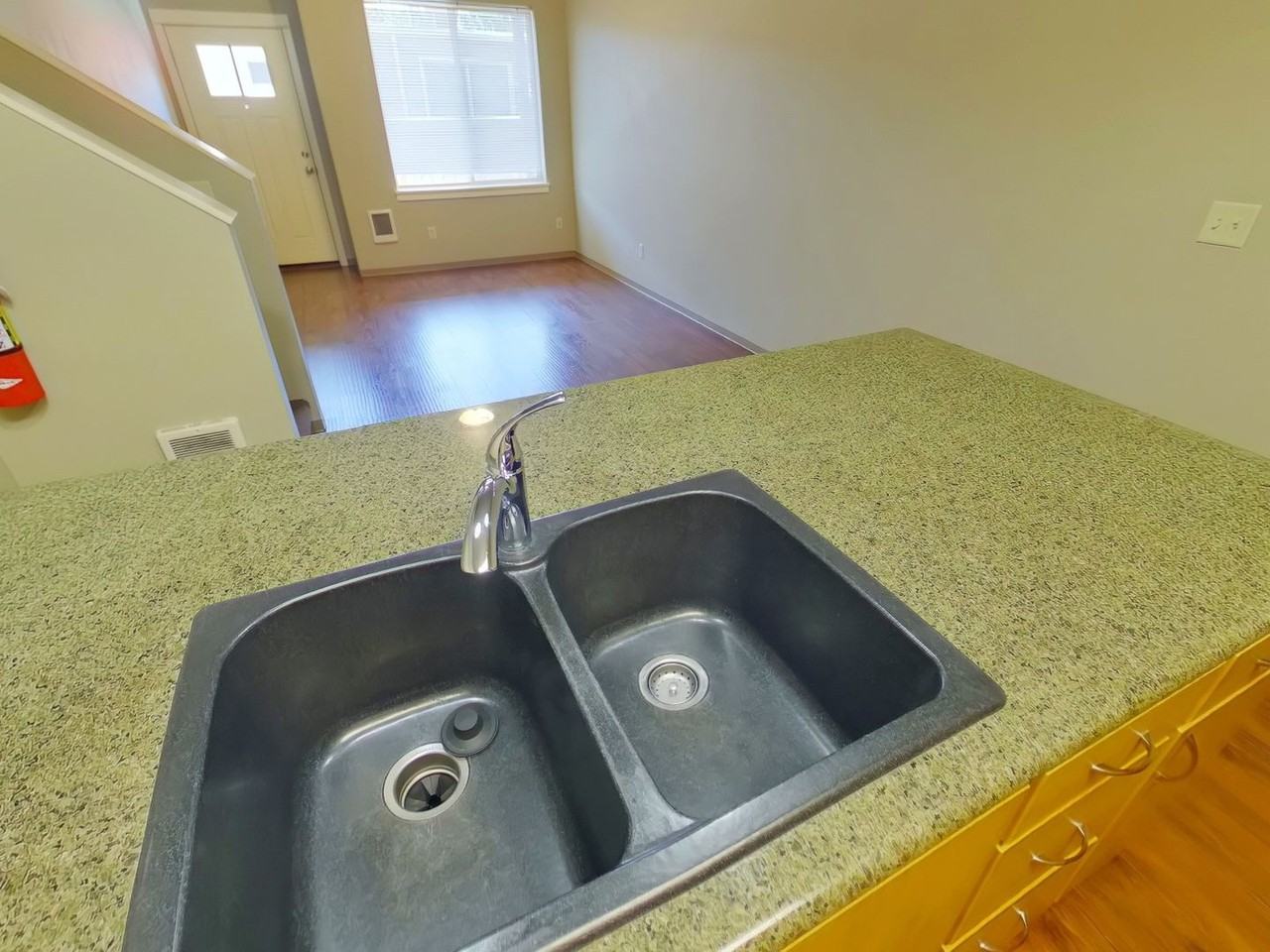 The Ridgemont - Photo 6 of 23