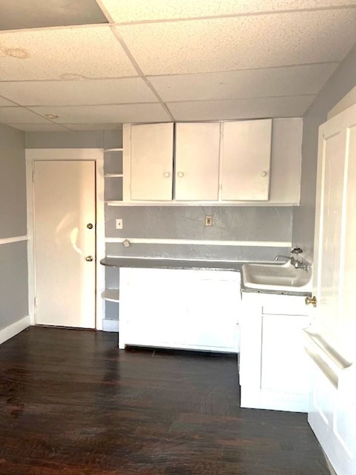 23 Melrose Street - Photo 3 of 8