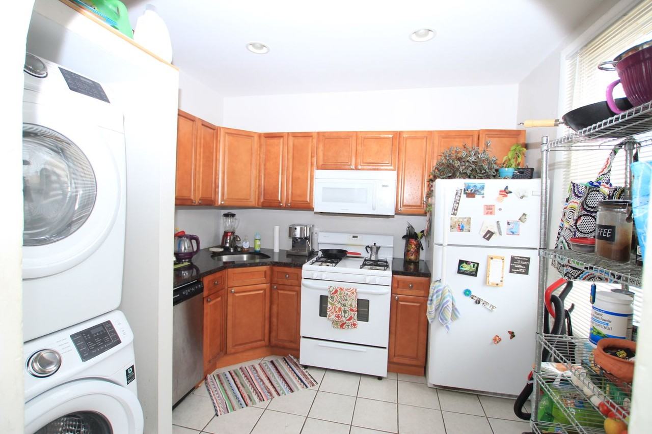 1633 1633 South 6th Street/ 539 Morris #3 - Photo 2 of 9