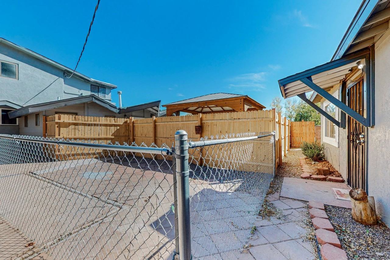 2830 2830 Floral - Casita - Photo 6 of 32