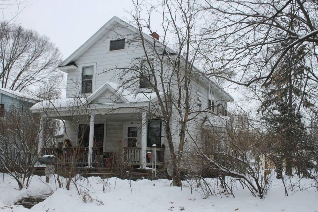 120 Broadway St Apartments in Randall Park, Eau Claire, WI 54703 Zumper